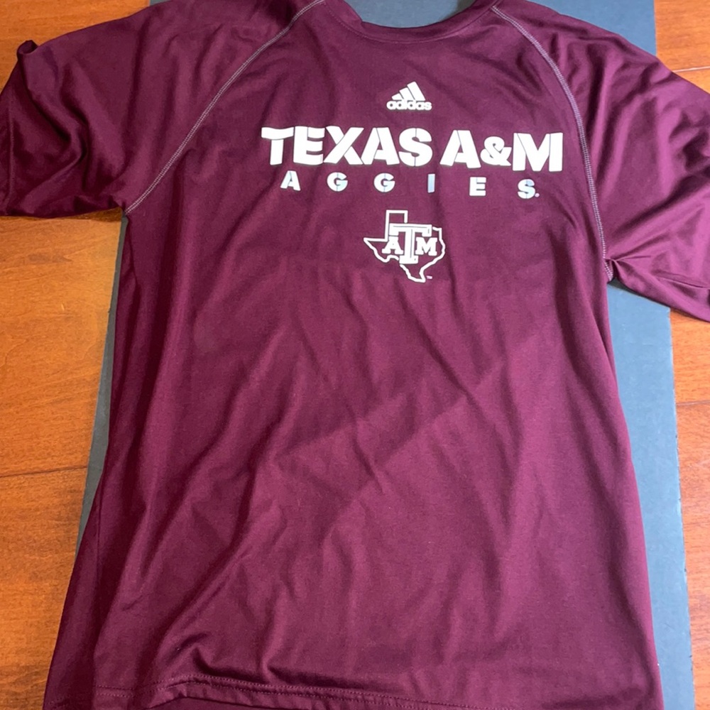 Texas A&M Aggies Adidas athletic Tee